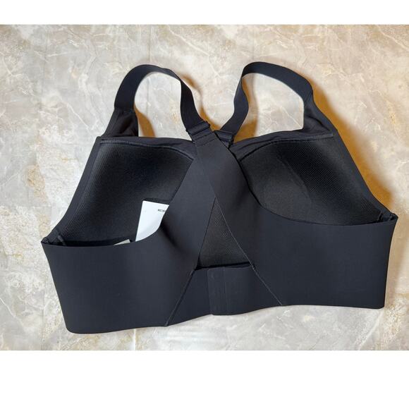 NWT Gymshark Crossback Sports Bra Black Size Large - Picture 2 of 5